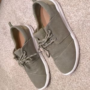 Toms Sneakers